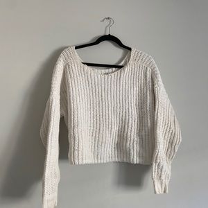 HOLLISTER knit white sweater